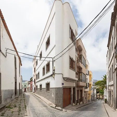 Homeforguest New Duplex With Rooftop Next To Cathedral Arucas